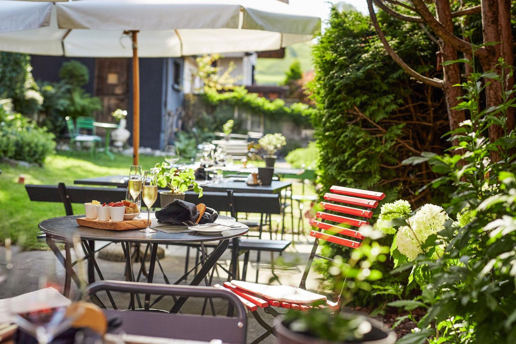 Boutique-Hotel Schluessel Beckenried Exterior photo